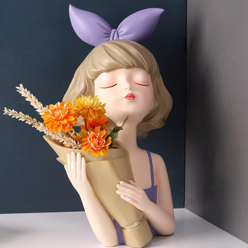 Lighteme Bow Girl Bouquet Resin Decoration
