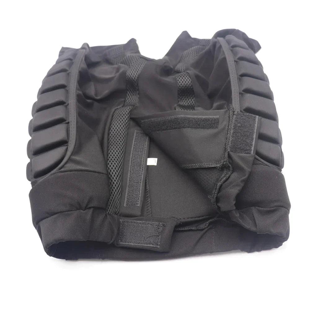 Lighteme Protective equipment for outdoor sports