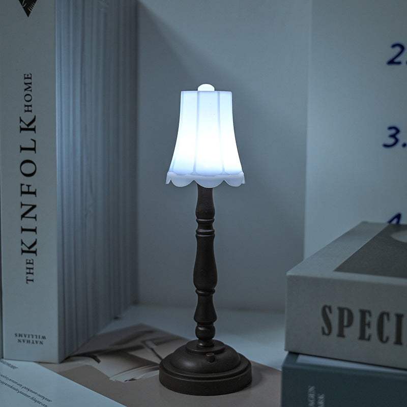 Lampe de table rétro Lighteme Mini