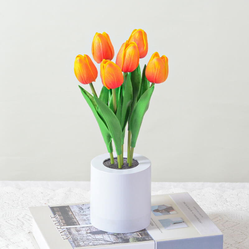 Lighteme Simulation Tulip Night Light