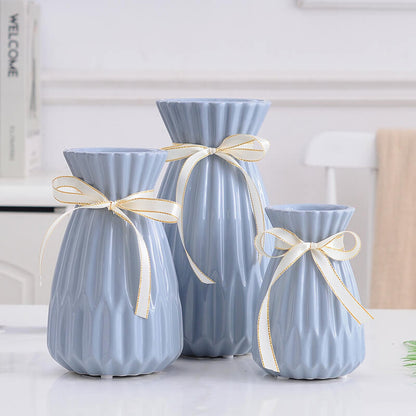 Vase en porcelaine blanche Lighteme Fashion