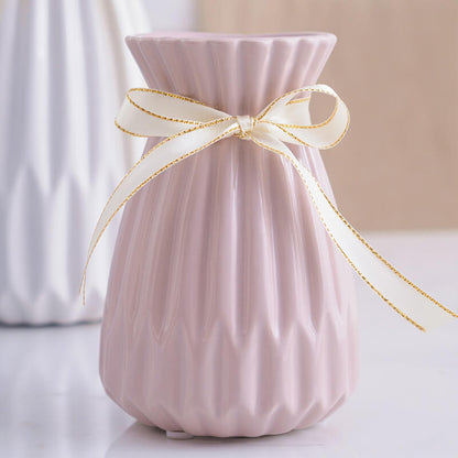 Vase en porcelaine blanche Lighteme Fashion