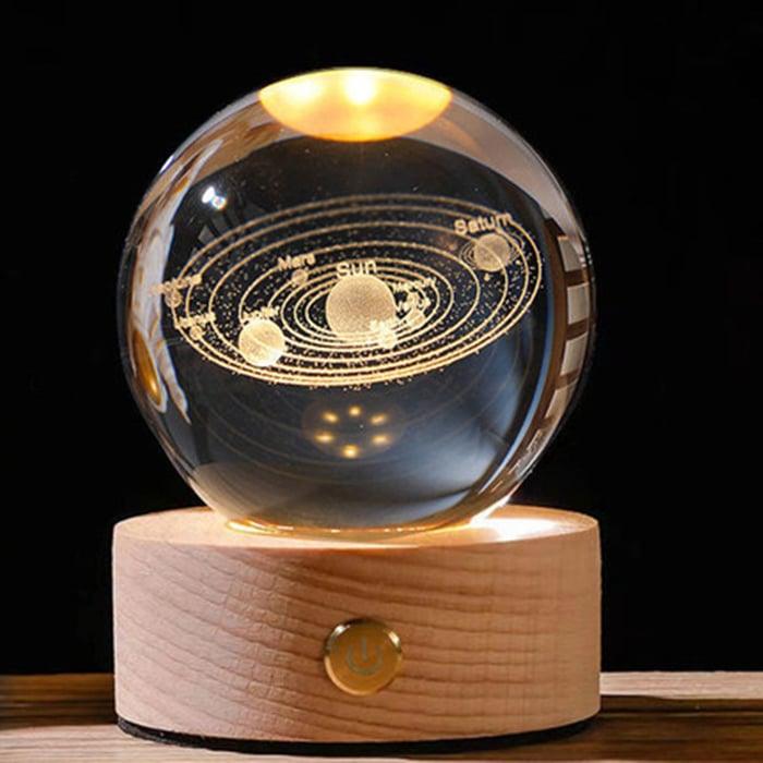 Globe de cristal lumineux 3D Lighteme - une veilleuse pas comme les autres !