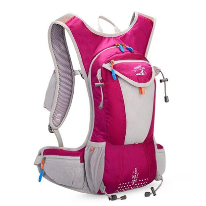 Lighteme-Reitrucksack. Entdecken Sie mehr mit einem Rucksack für die freie Natur!