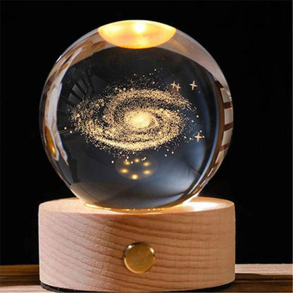 Globe de cristal lumineux 3D Lighteme - une veilleuse pas comme les autres !