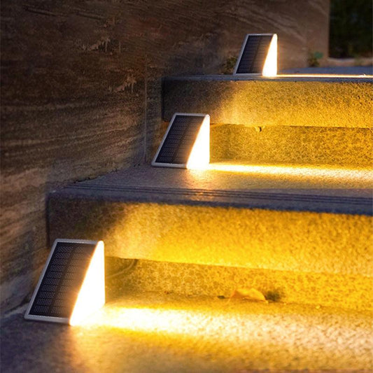 Lighteme LED-Treppenbeleuchtung, solarbetrieben und wasserdicht