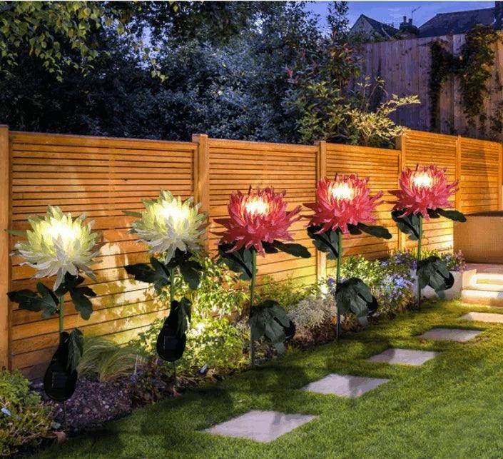 Lampe solaire de jardin Lighteme Chrysanthemum LED