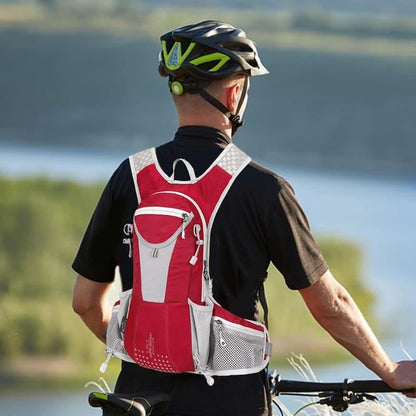 Lighteme-Reitrucksack. Entdecken Sie mehr mit einem Rucksack für die freie Natur!