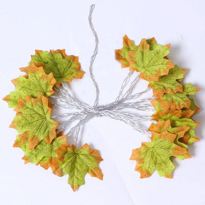 Guirlande lumineuse LED en forme de feuille d'érable pour Halloween Lighteme