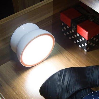 Lighteme LED Motion Sensor Night Light (2 colors)