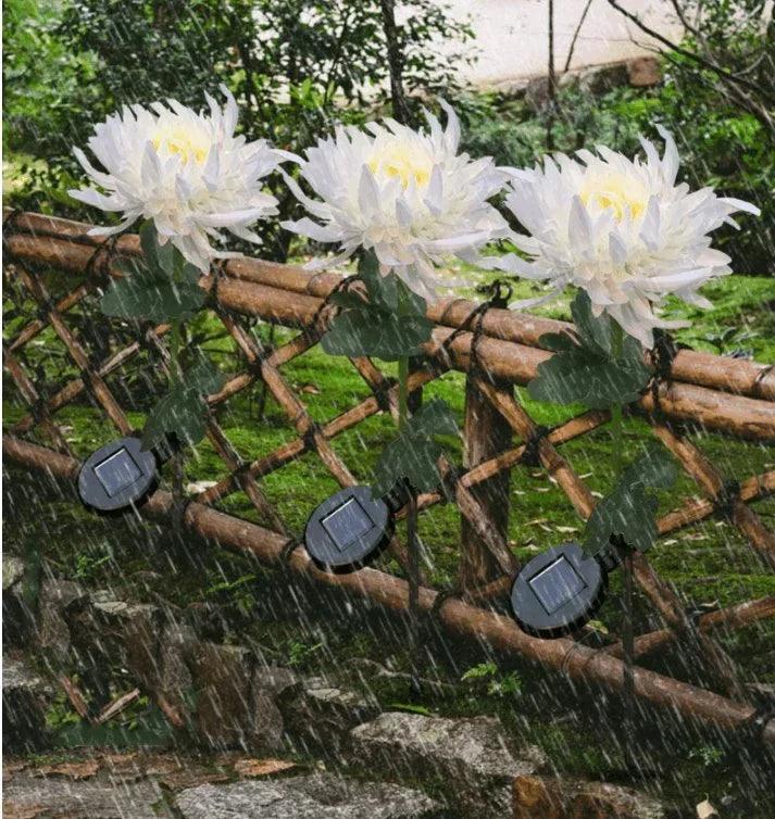 Lampe solaire de jardin Lighteme Chrysanthemum LED