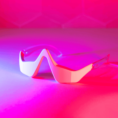 Lighteme Ultra Eyecare – Beseitigen Sie dunkle Augenringe und Tränensäcke zu Hause