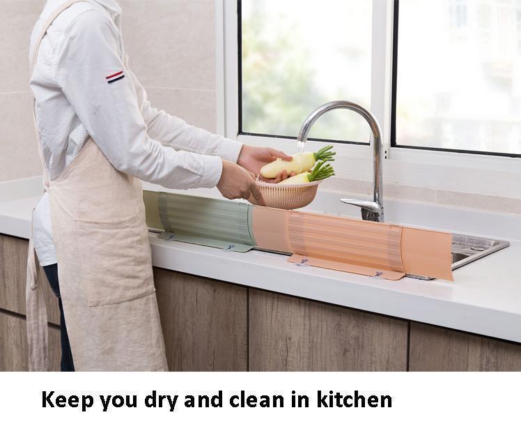 Lighteme Retractable Sink Water Splash Guard (2 Colors)
