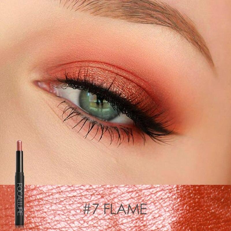 Lighteme Lidschattenstift - 1 kaufen, 1 GRATIS bekommen