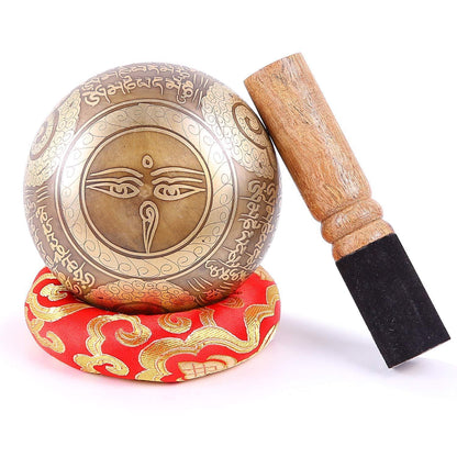 The high level of craftmanship shows on this bowl,