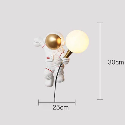 Lighteme Astronaut Tischlampe aus Kunstharz