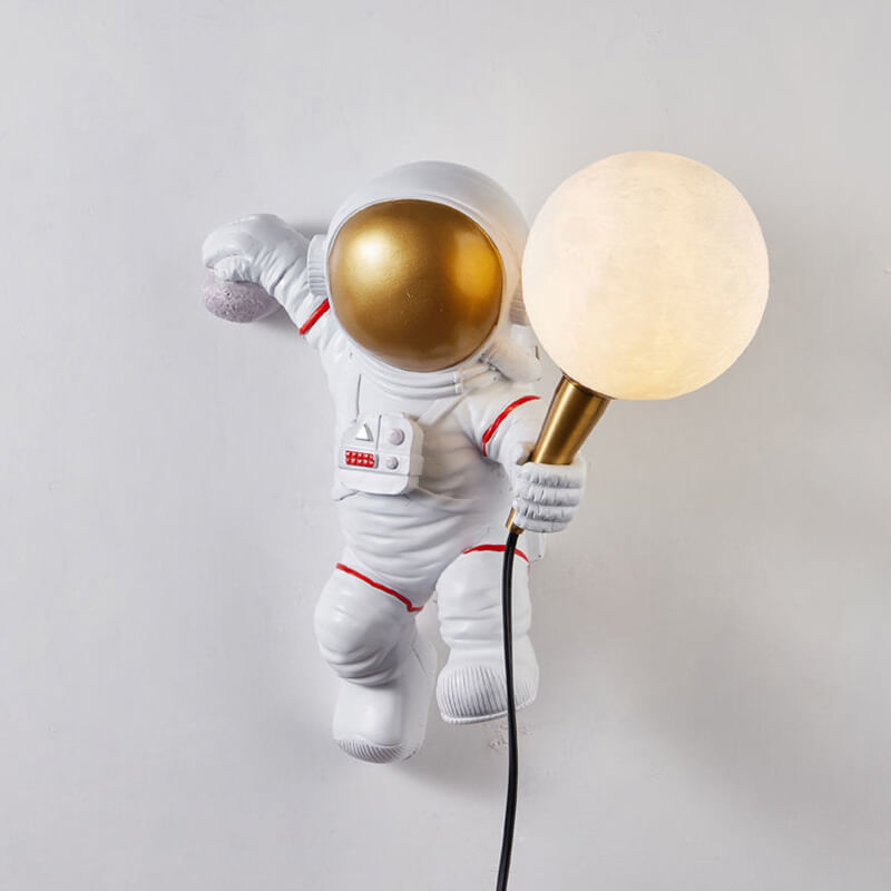 Lighteme Astronaut Tischlampe aus Kunstharz