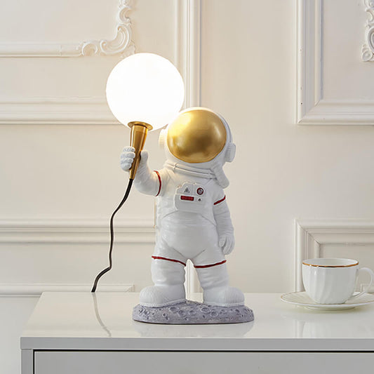 Lighteme Astronaut Resin Table Lamp