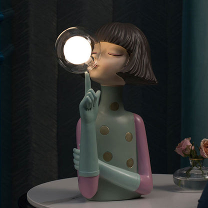 Lighteme Beauty Girl Resin Table Lamp