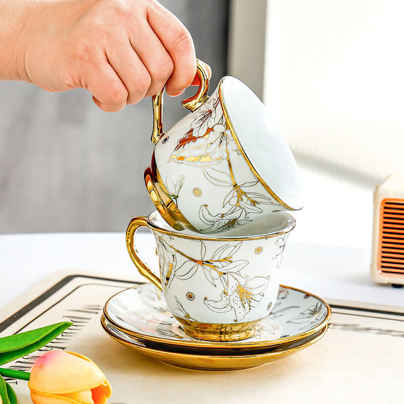 Lighteme Kaffeetassen-Set mit Goldrand