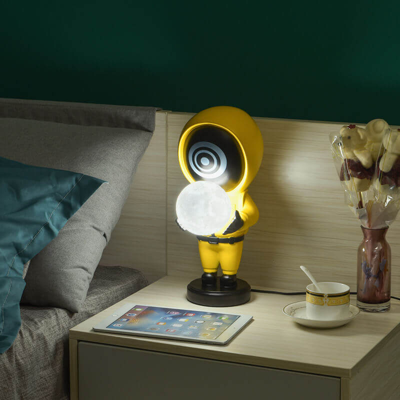 Lighteme Creative Moon Desk Lamp