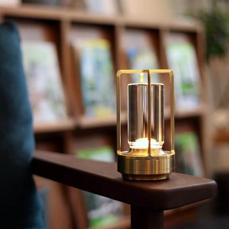 Lighteme Cross Camping-Tischlampe
