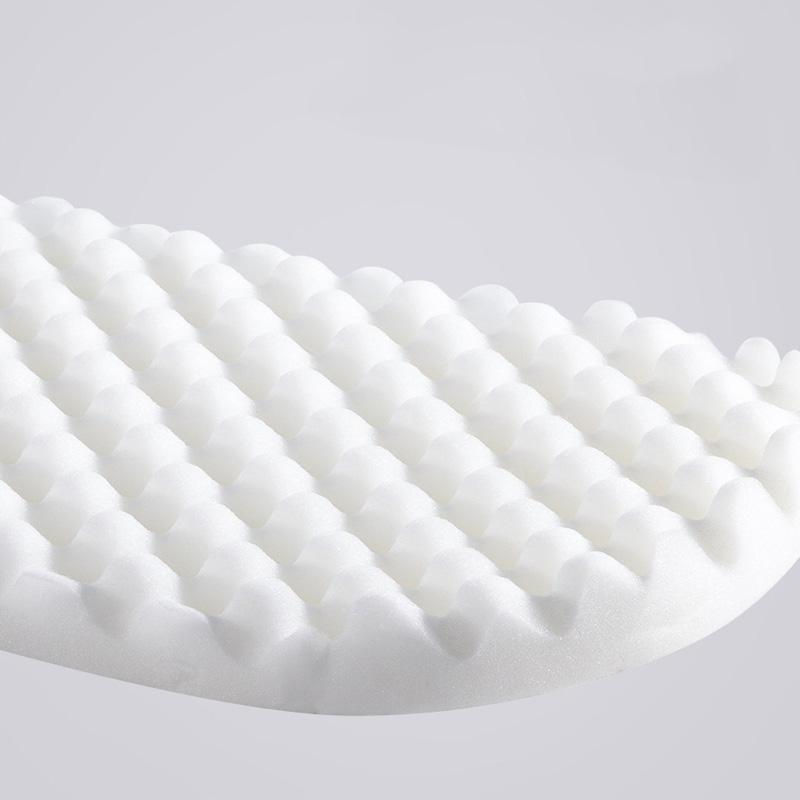 Lighteme Cute Shoe Shape Pet Bed (3 colors & 2 sizes)