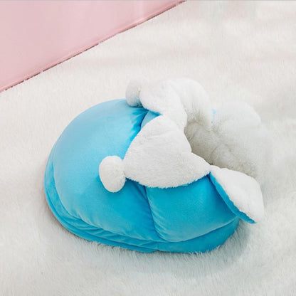 Lighteme Cute Shoe Shape Pet Bed (3 colors & 2 sizes)