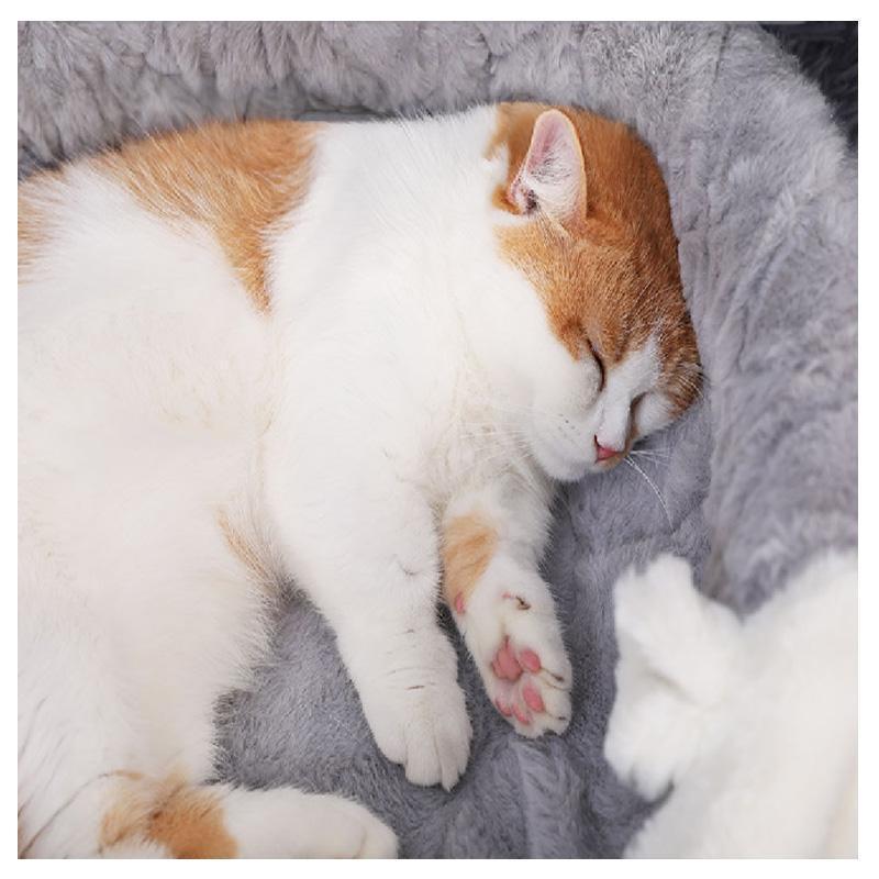 Lighteme Niedliches Winter-Katzenhaus aus dickem Material (2 Größen)