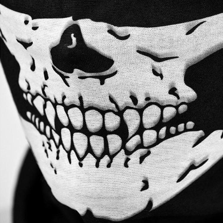 Lighteme Bikermaske mit Totenkopf-Geistergesicht