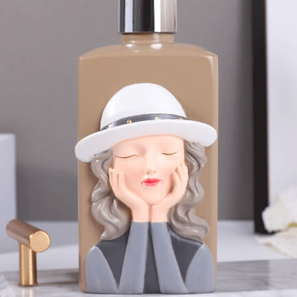 Distributeur de savon en résine Lighteme Fashion Girl