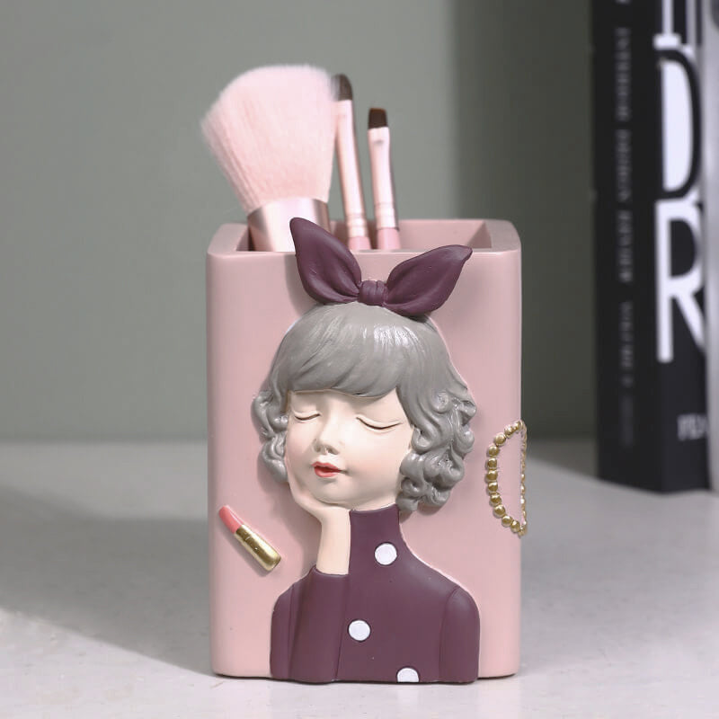 Lighteme Fashionable Girl Resin Storage