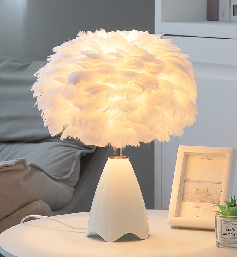 Lighteme Feather Glass Table Lamp