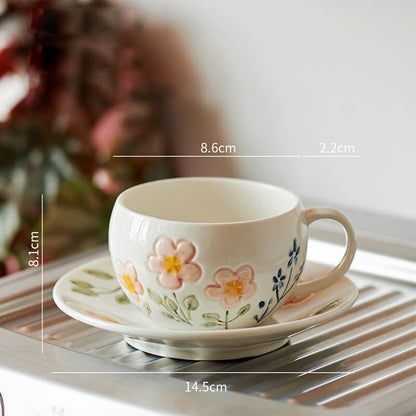 Lighteme Keramiktasse und Untertasse mit Blumendruck