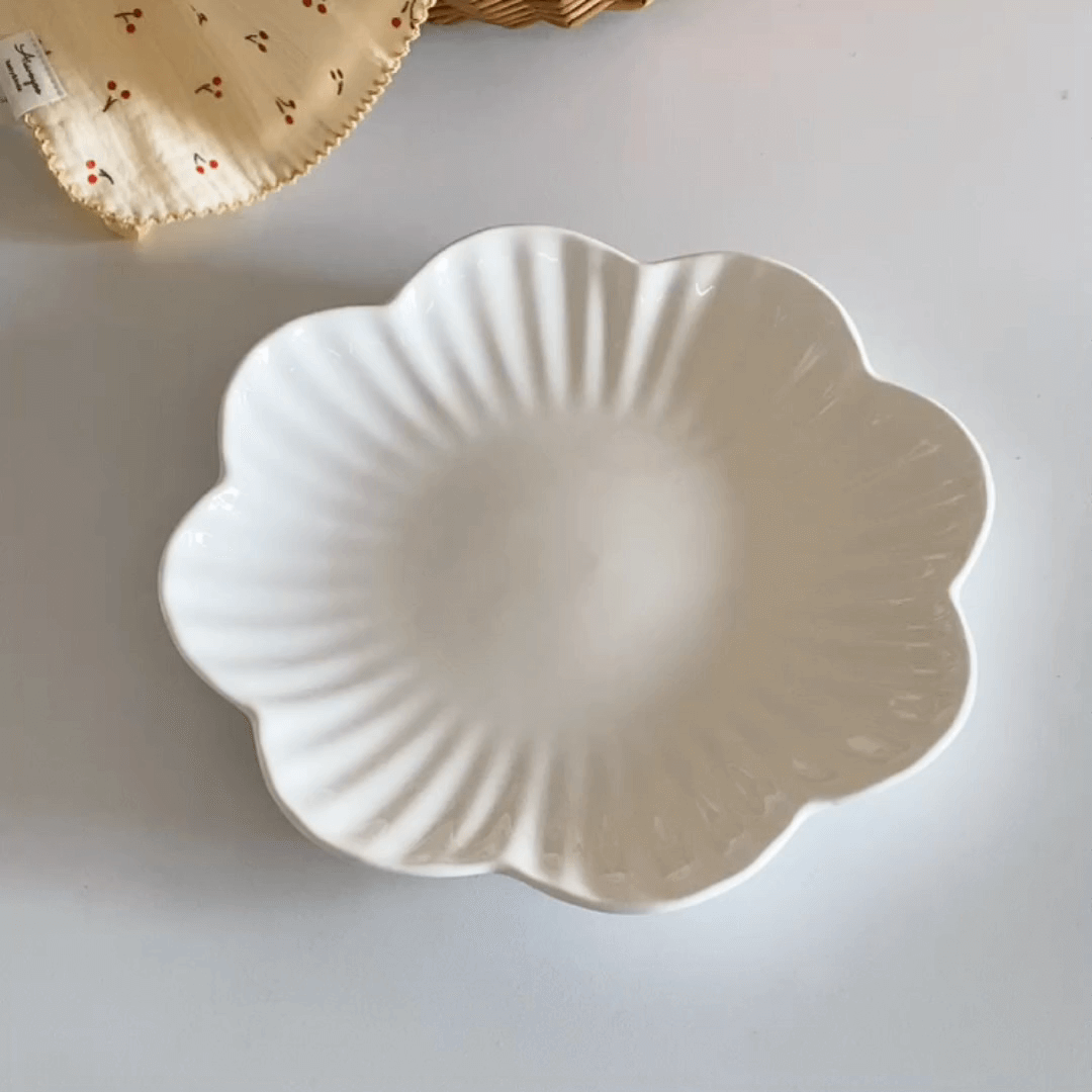 Lighteme Flower Shaped Ceramic Dinner Plate