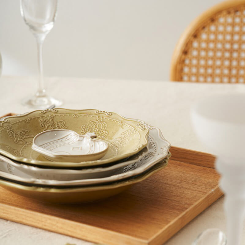Lighteme French Embossed Ceramic Soup Plate