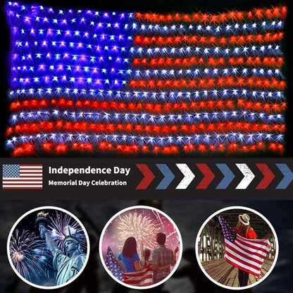 Lampe solaire 2 en 1 Lighteme avec drapeau américain, 420 LED ultra-lumineuses, alimentée par l'énergie solaire et branchée