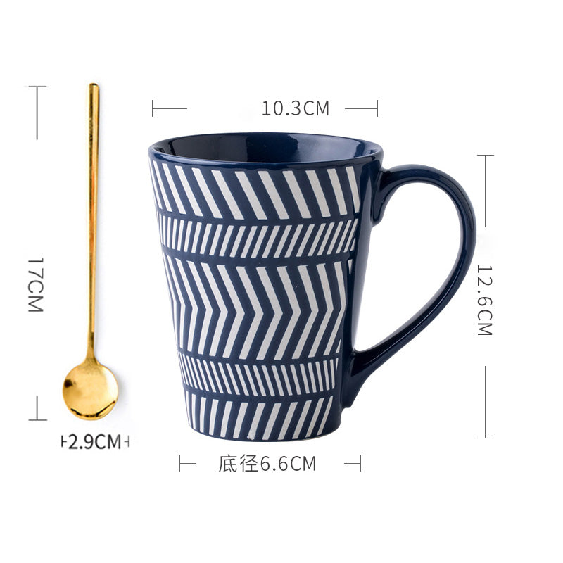 Lighteme Keramiktasse mit geometrischem Muster