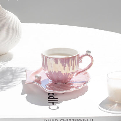 Lighteme Tasse und Untertasse mit Perlen-Muschelmuster und Farbverlauf