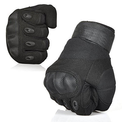 Vollfinger-Handschuhe aus Carbon mit harten Knöcheln.