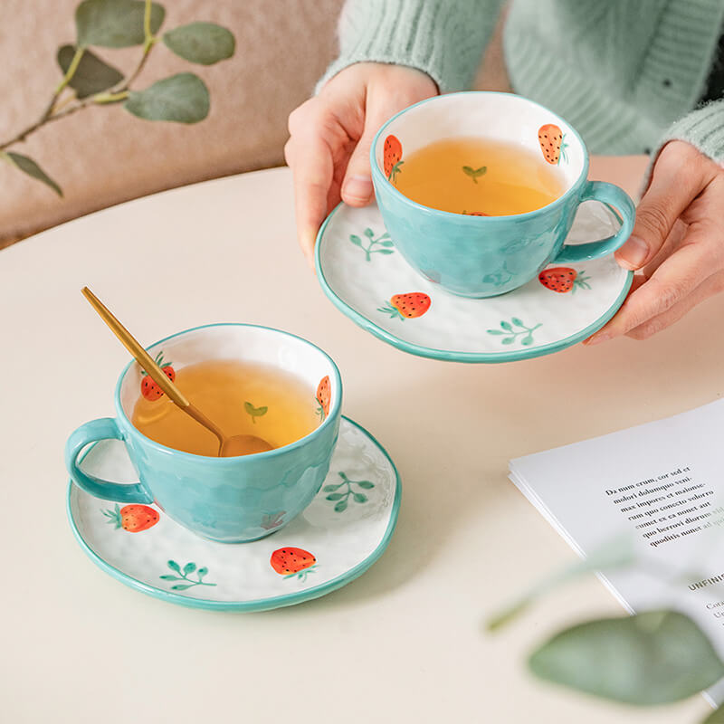 Lighteme Teekannen-Set aus Keramik, handbemalt, Erdbeere