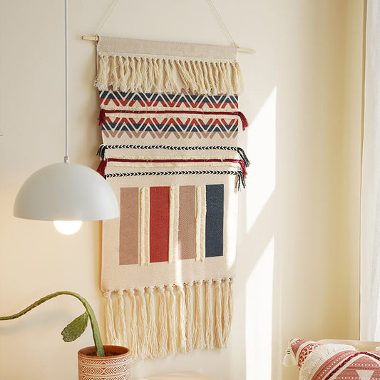 Tenture murale à pompons tissée à la main Lighteme à motifs géométriques