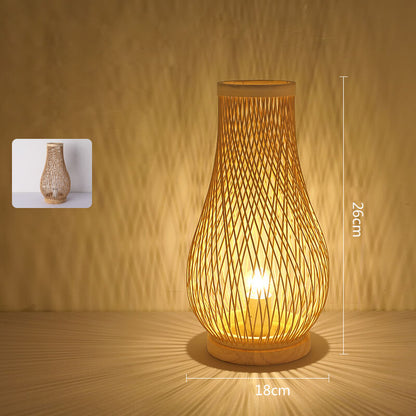 Handgefertigte Tischlampe aus Bambus von Lighteme