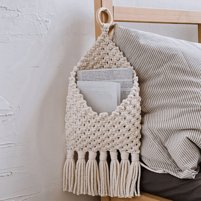 Sac de rangement mural tissé à la main avec pompons Lighteme