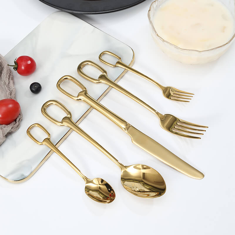 Lighteme Besteckset mit Aufhängeloch-Design, 5-teilig