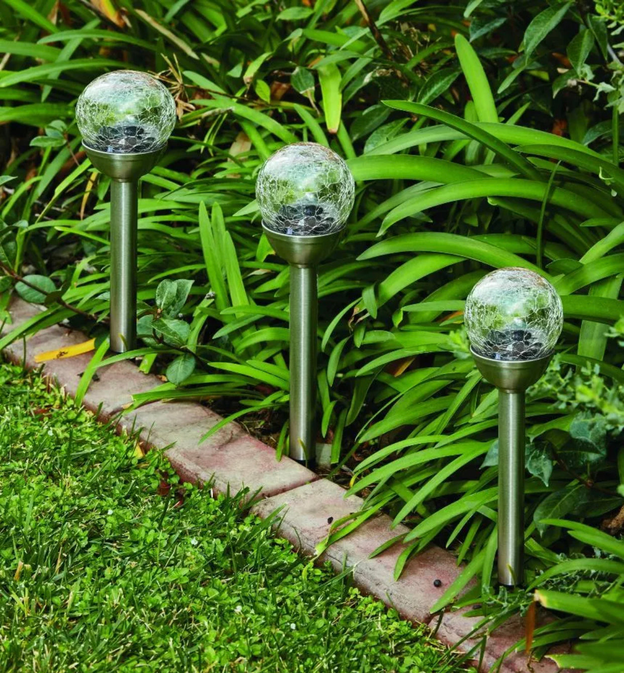 Lighteme Steel Solar Crackle Glass Ball PathWay LED - 8er-Pack