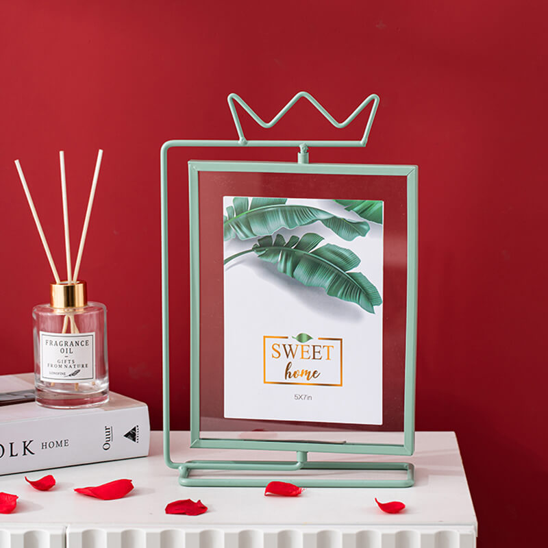 Cadre photo Lighteme Iron Crown