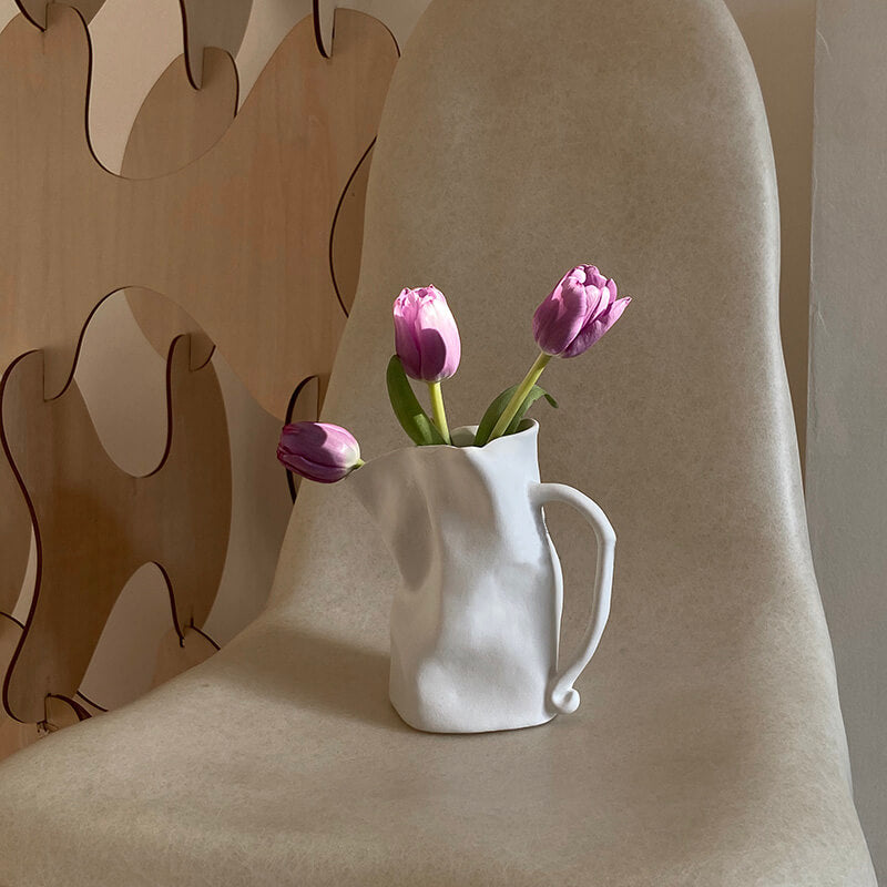 Lighteme Irregularly Pleated Ceramic Vase