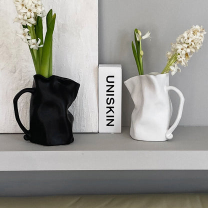 Lighteme Irregularly Pleated Ceramic Vase