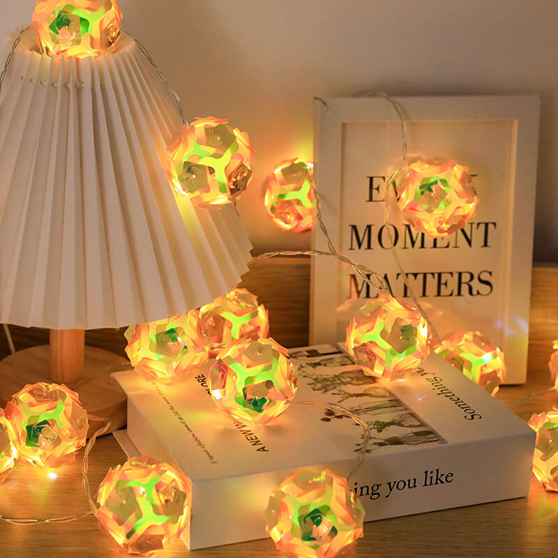 Lighteme LED-Lichterkette mit bunten Rosen